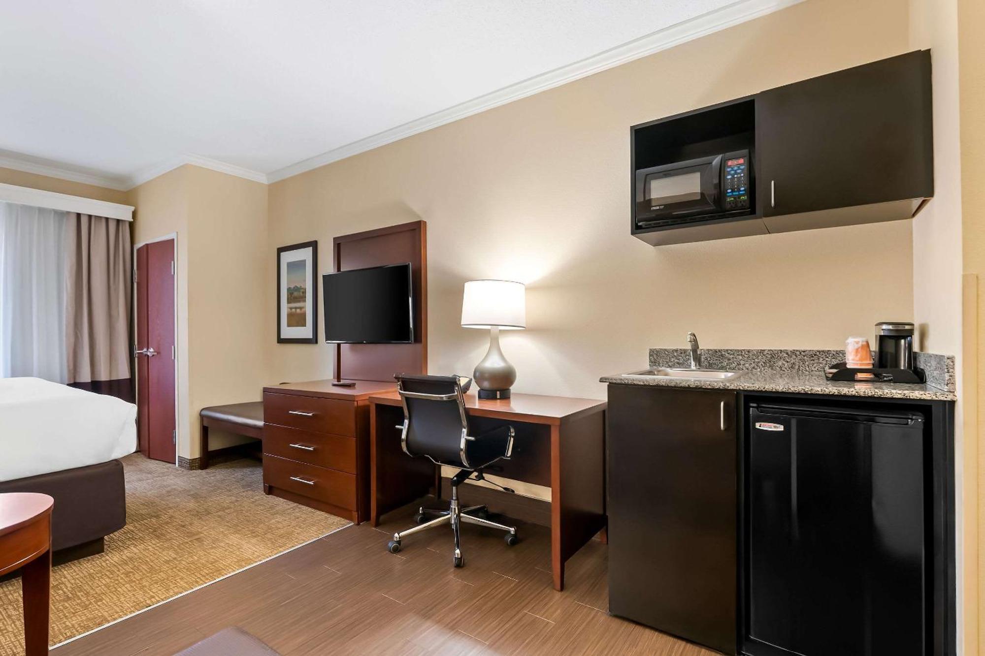 Comfort Suites Panama City Near Tyndall Afb エクステリア 写真