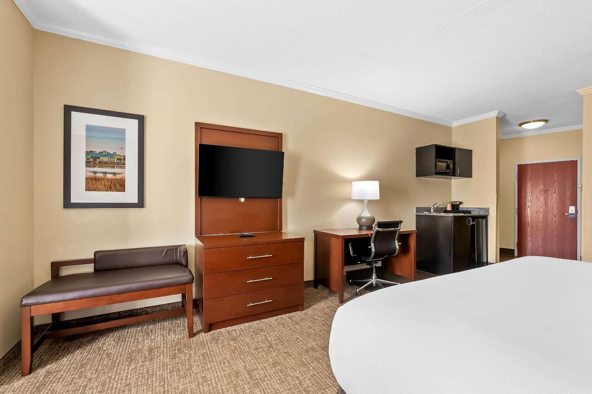 Comfort Suites Panama City Near Tyndall Afb エクステリア 写真