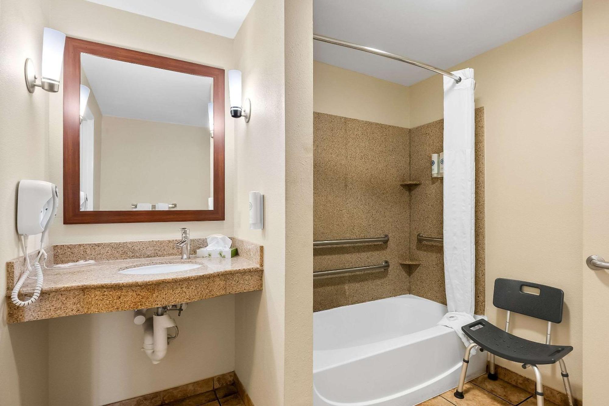 Comfort Suites Panama City Near Tyndall Afb エクステリア 写真